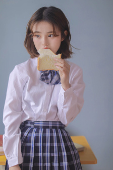 穿1毫米的裙子跳舞